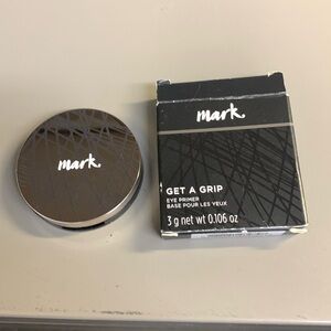 Avon Mark Get a Grip Eye Primer Brand New in Box